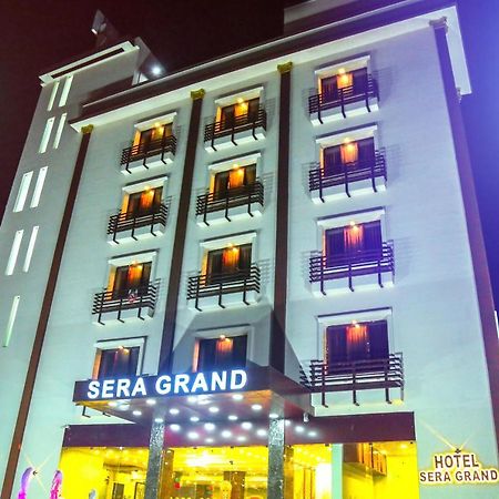 Hotel Sera Grand Madrás Exterior foto
